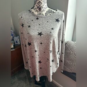 Star Patterned Gray Women's Top size large